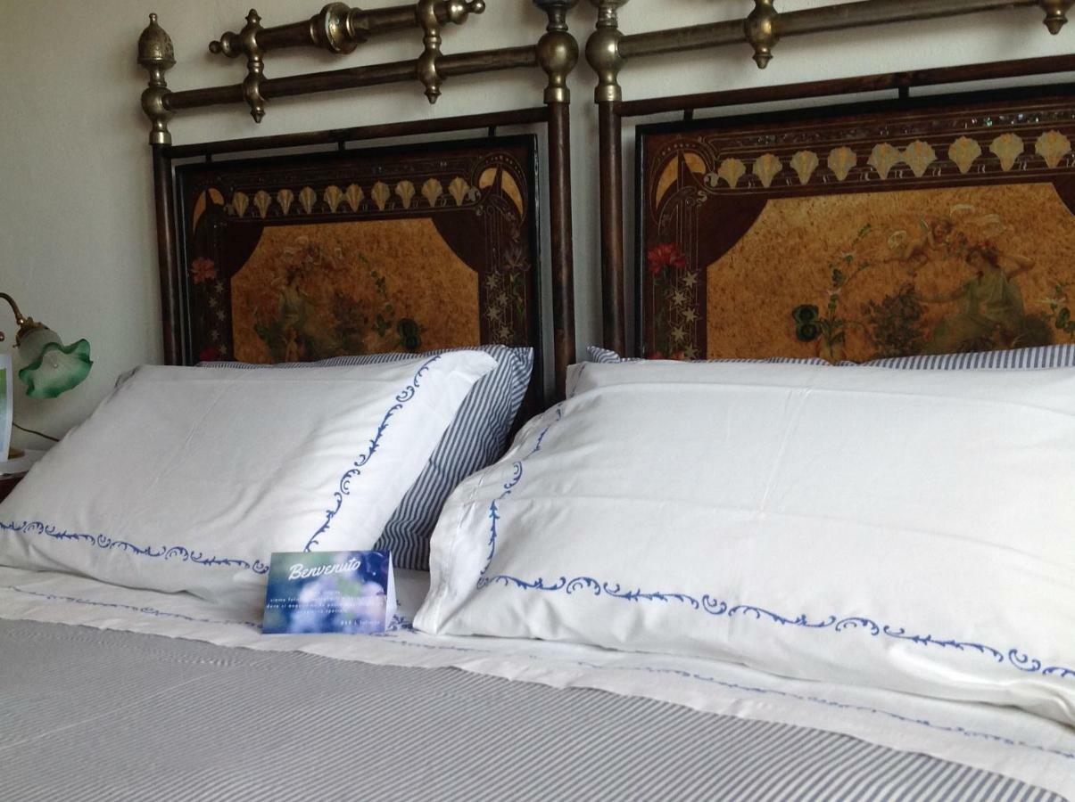 L'Infinito Bed & Breakfast Mombaroccio Luaran gambar